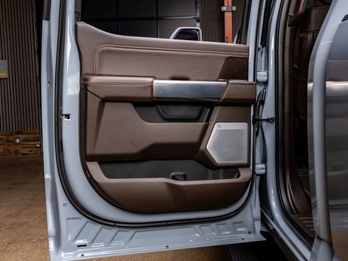 Used 2026 Ford F350 King Ranch w/ Chrome Package image 38