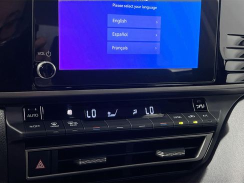 Used 2025 Toyota Camry LE FWD image 27