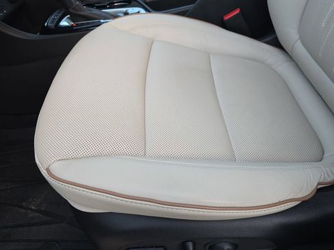 Used 2024 Buick Encore GX Avenir w/ Avenir Technology Package image 28