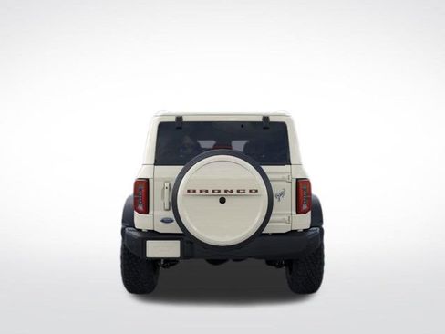 New 2026 Ford Bronco Outer Banks image 7