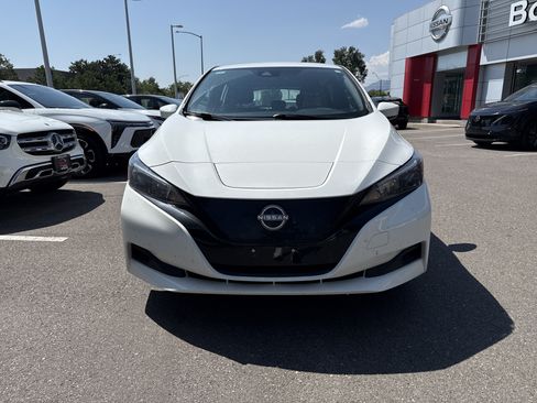 Certified 2025 Nissan Leaf S FWD image 2