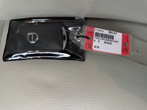 Certified 2024 Volvo S60 B5 Plus FWD image 40