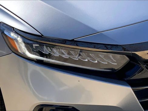 Used 2022 Honda Accord Sport image 26