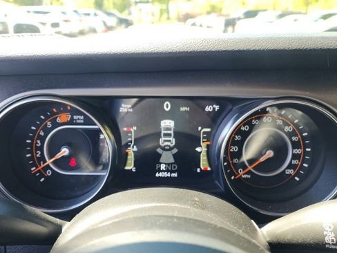Used 2021 Jeep Wrangler Unlimited Sport AWD/4WD image 29