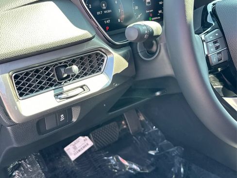 Used 2025 Acura Integra FWD image 18