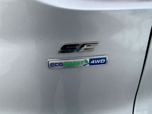 Used 2014 Ford Escape SE w/ Equipment Group 201A image 26