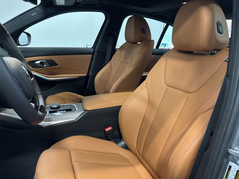 Used 2025 BMW 330i xDrive Sedan image 5