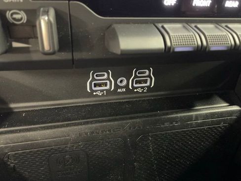 Used 2025 RAM 1500 Laramie w/ Sport Appearance Package image 31