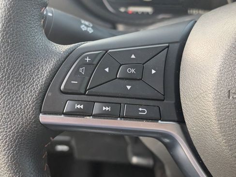 Used 2025 Nissan Versa SR w/ Trunk Package FWD image 23