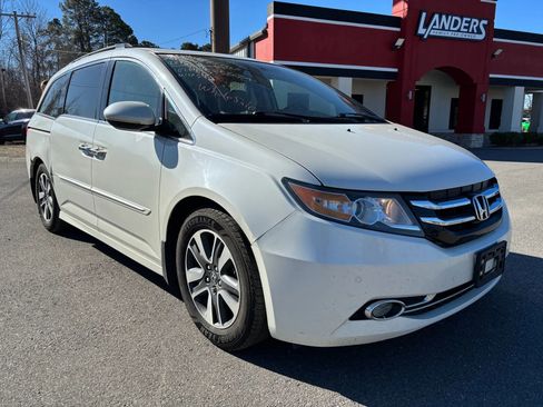 Used 2016 Honda Odyssey Touring image 5