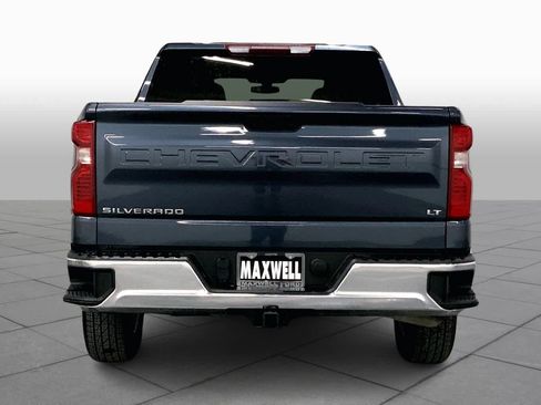 Used 2021 Chevrolet Silverado 1500 LT RWD image 5