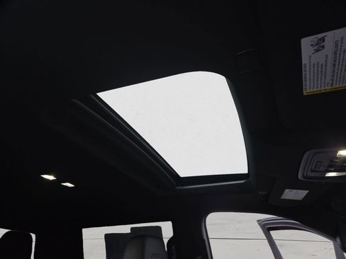 Used 2025 GMC Sierra 2500 AT4 w/ AT4 Premium Plus Package image 18