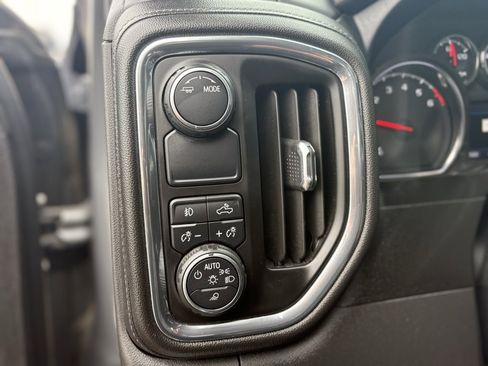 Used 2020 Chevrolet Silverado 1500 LTZ w/ LTZ Texas Edition image 23