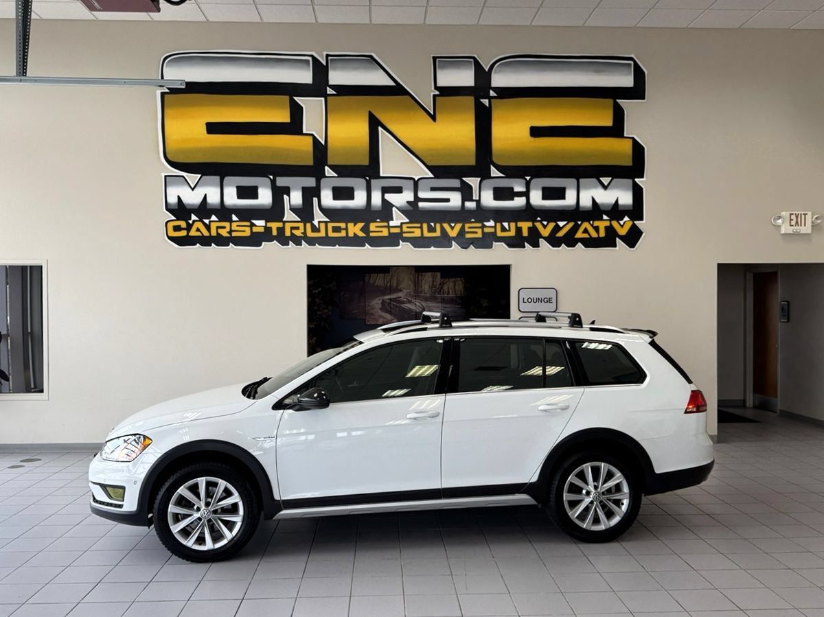 Used 2017 Volkswagen Golf Alltrack SE AWD/4WD image 58