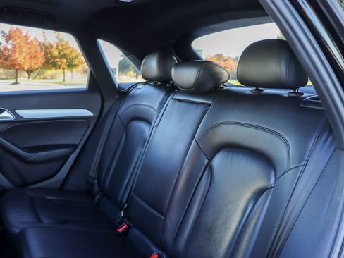 Used 2018 Audi Q3 2.0T Premium image 15