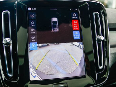 Used 2023 Volvo C40 P8 Recharge Plus w/ Protection Package Premier image 26