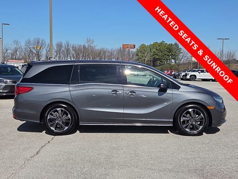 Used 2024 Honda Odyssey Elite image 6