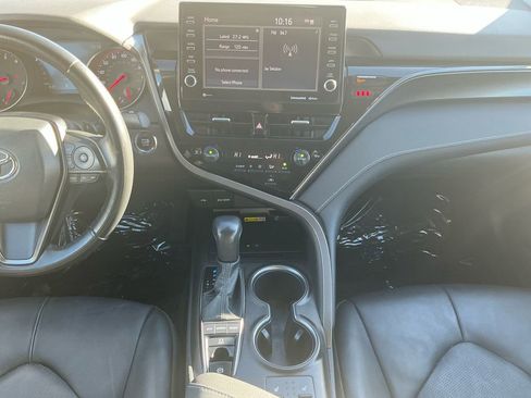 Used 2023 Toyota Camry XSE image 11