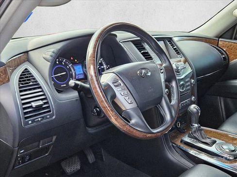 Used 2017 INFINITI QX80 2WD image 10