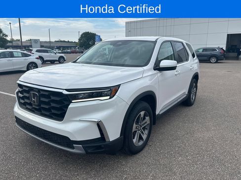 Used 2025 Honda Pilot EX-L image 4