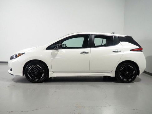 Used 2024 Nissan Leaf SV Plus FWD image 8