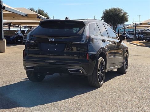Used 2025 Cadillac XT4 Sport w/ LPO, Onyx Lite Package image 18