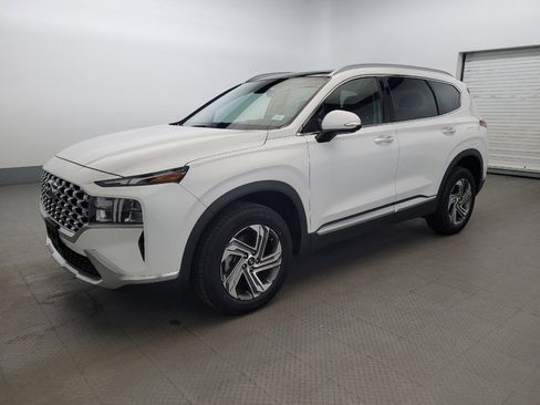 Used 2023 Hyundai Santa Fe SEL w/ Premium Package AWD/4WD image 2