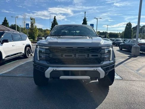 Used 2025 Ford F150 Raptor AWD/4WD image 8