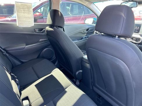Certified 2022 Hyundai Kona SEL image 21