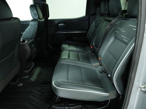 Certified 2026 GMC Sierra EV AT4 w/ AT4 Premium Package AWD/4WD image 33