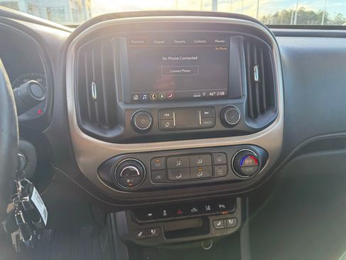 Used 2021 GMC Canyon Denali image 18