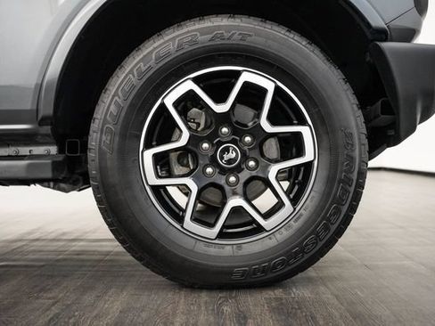 Used 2024 Ford Bronco Outer Banks AWD/4WD image 46