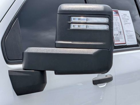 Used 2020 Chevrolet Silverado 2500 Custom w/ Custom Value Package RWD image 10