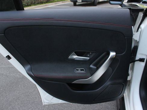 Used 2020 Mercedes-Benz CLA 35 AMG 4MATIC image 21