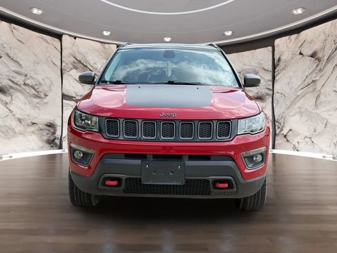Used 2019 Jeep Compass Trailhawk AWD/4WD image 10