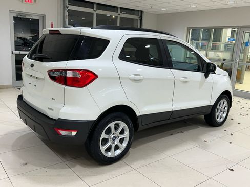 Used 2020 Ford EcoSport SE w/ SE Convenience Package image 12