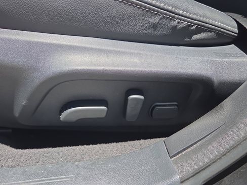 Used 2016 Subaru Outback 2.5i Limited AWD/4WD image 10
