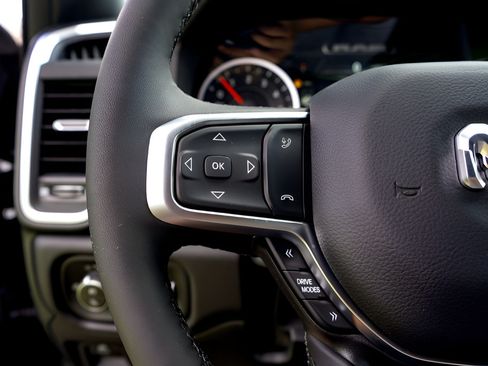 New 2026 RAM 1500 Lone Star AWD/4WD image 13
