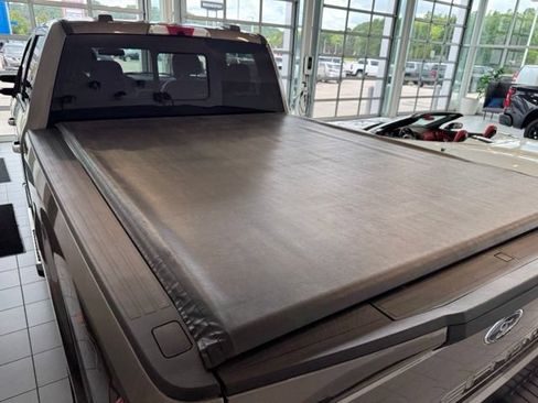 Used 2022 Ford F350 Lariat w/ Lariat Ultimate Package AWD/4WD image 47