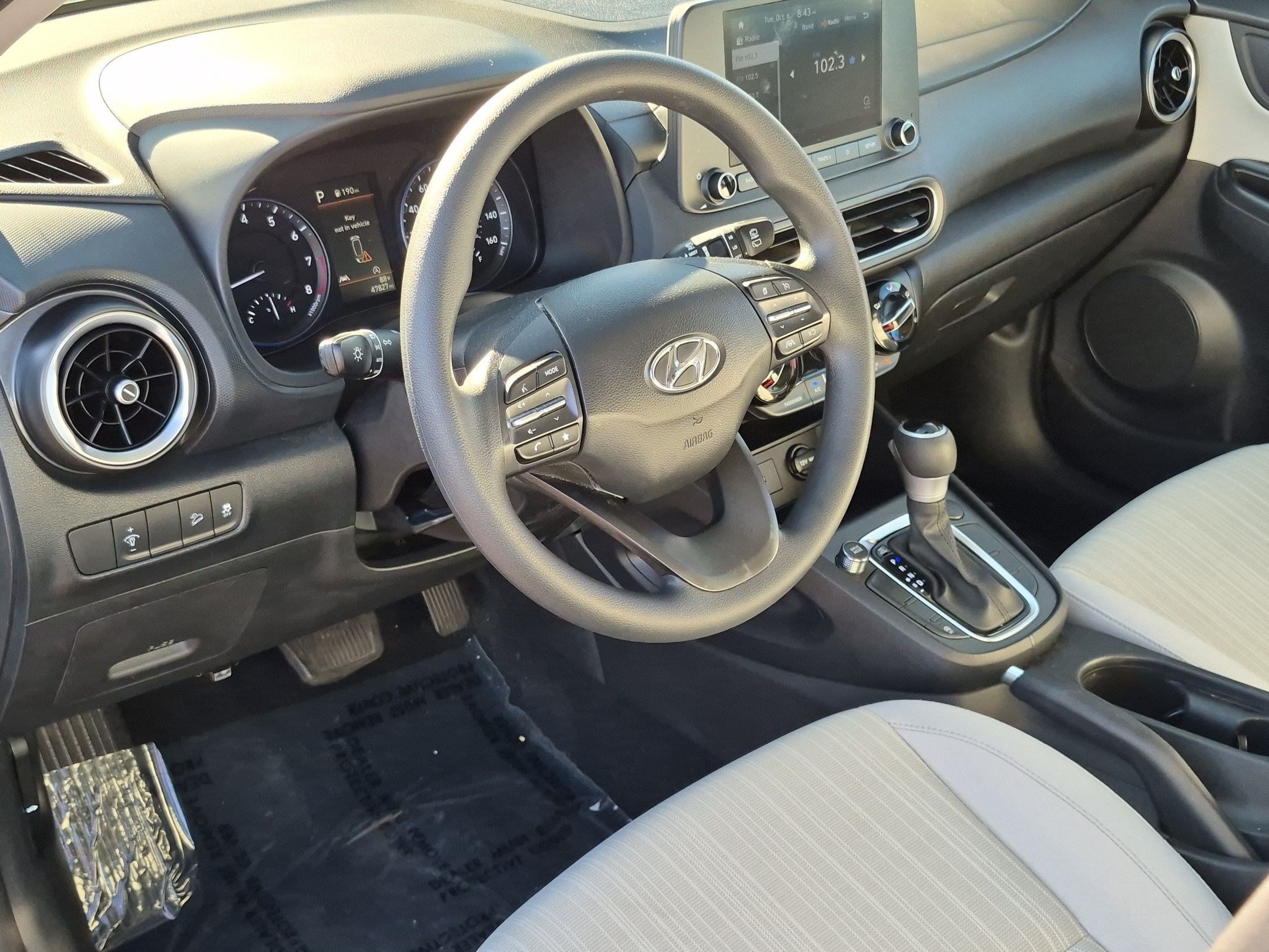 Used 2022 Hyundai Kona SEL w/ Cargo Package FWD image 13