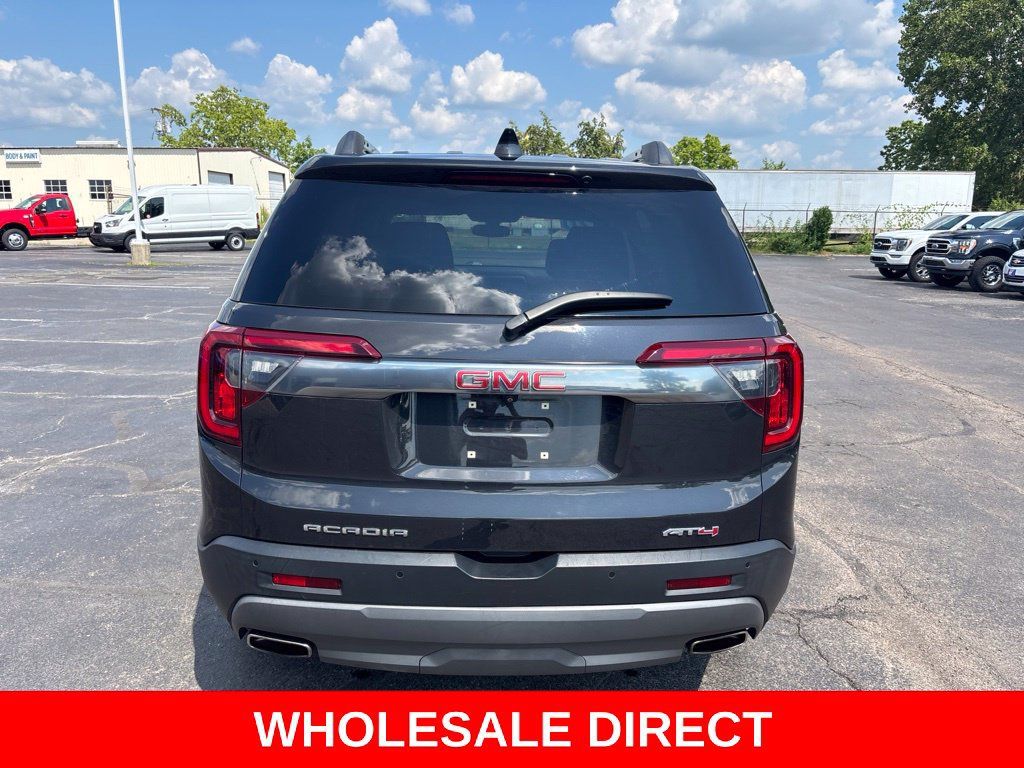 Used 2020 GMC Acadia AT4 AWD/4WD image 4