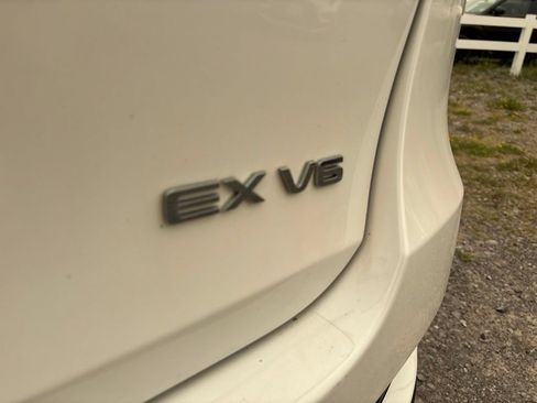 Used 2019 Kia Sorento EX AWD/4WD image 16