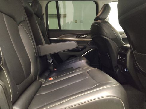 Used 2023 Jeep Grand Cherokee 4WD 4xe image 19