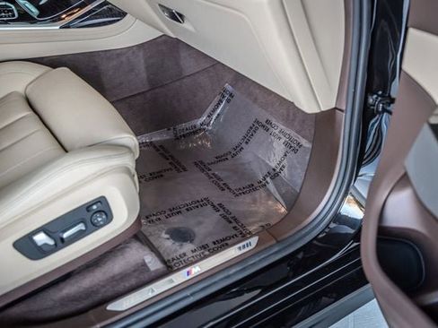 Used 2019 BMW X7 xDrive40i w/ Premium Package image 52