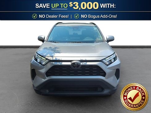 Used 2023 Toyota RAV4 XLE w/ Convenience Package FWD image 11
