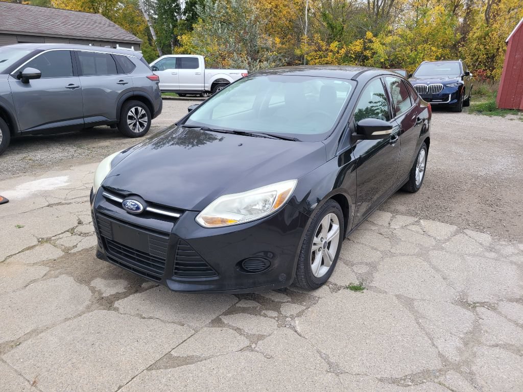 Used 2014 Ford Focus SE FWD image 1