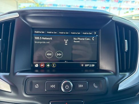Used 2019 GMC Terrain SLE w/ Driver Convenience Package AWD/4WD image 17