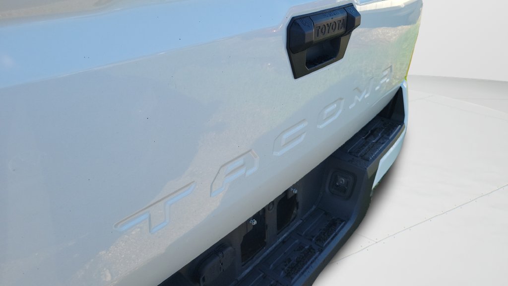 Used 2024 Toyota Tacoma SR5 RWD image 7