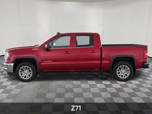 Used 2018 GMC Sierra 1500 SLE w/ SLE Value Package AWD/4WD image 2