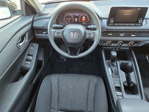 Used 2025 Honda Accord SE image 13